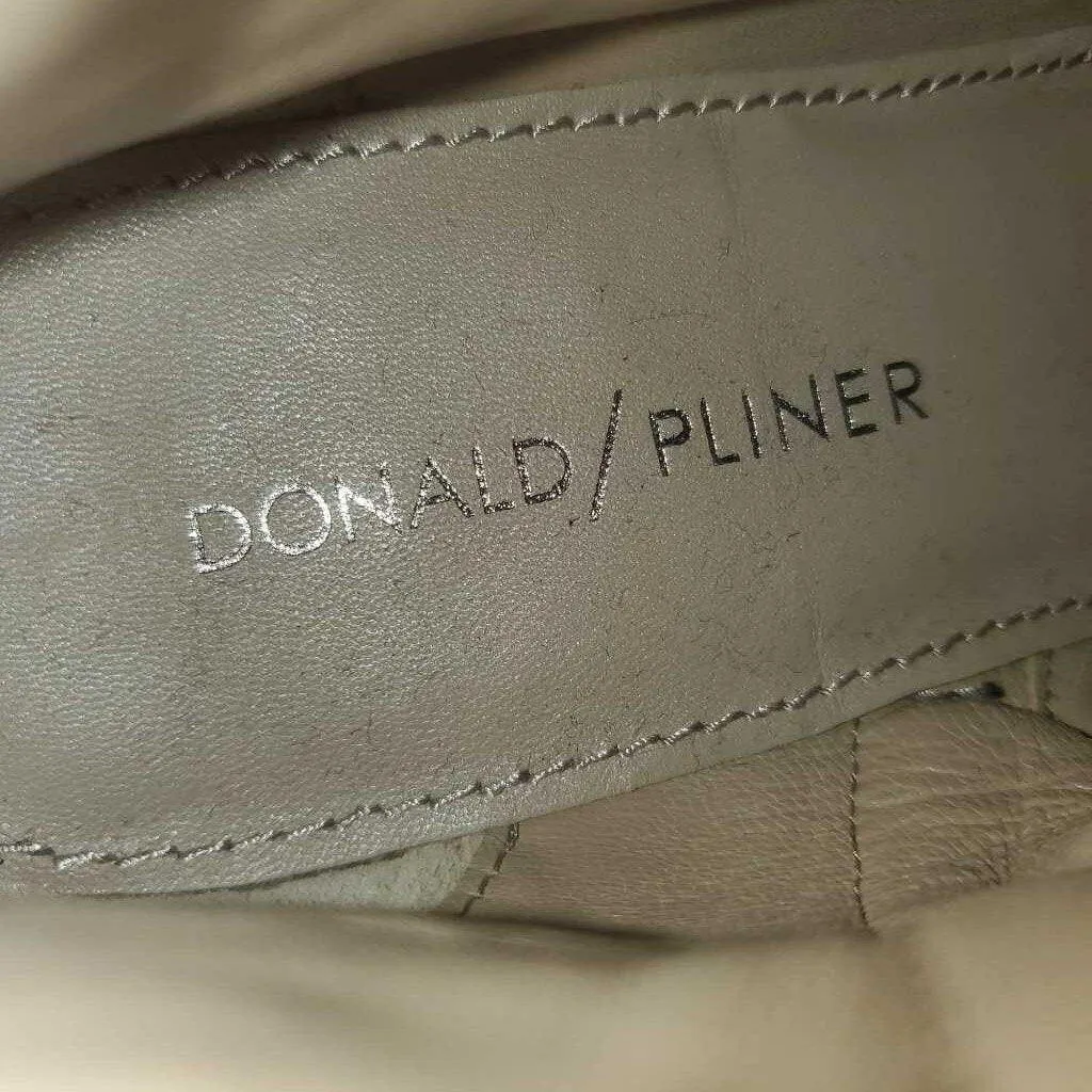 Donald Pliner Boots 6.0