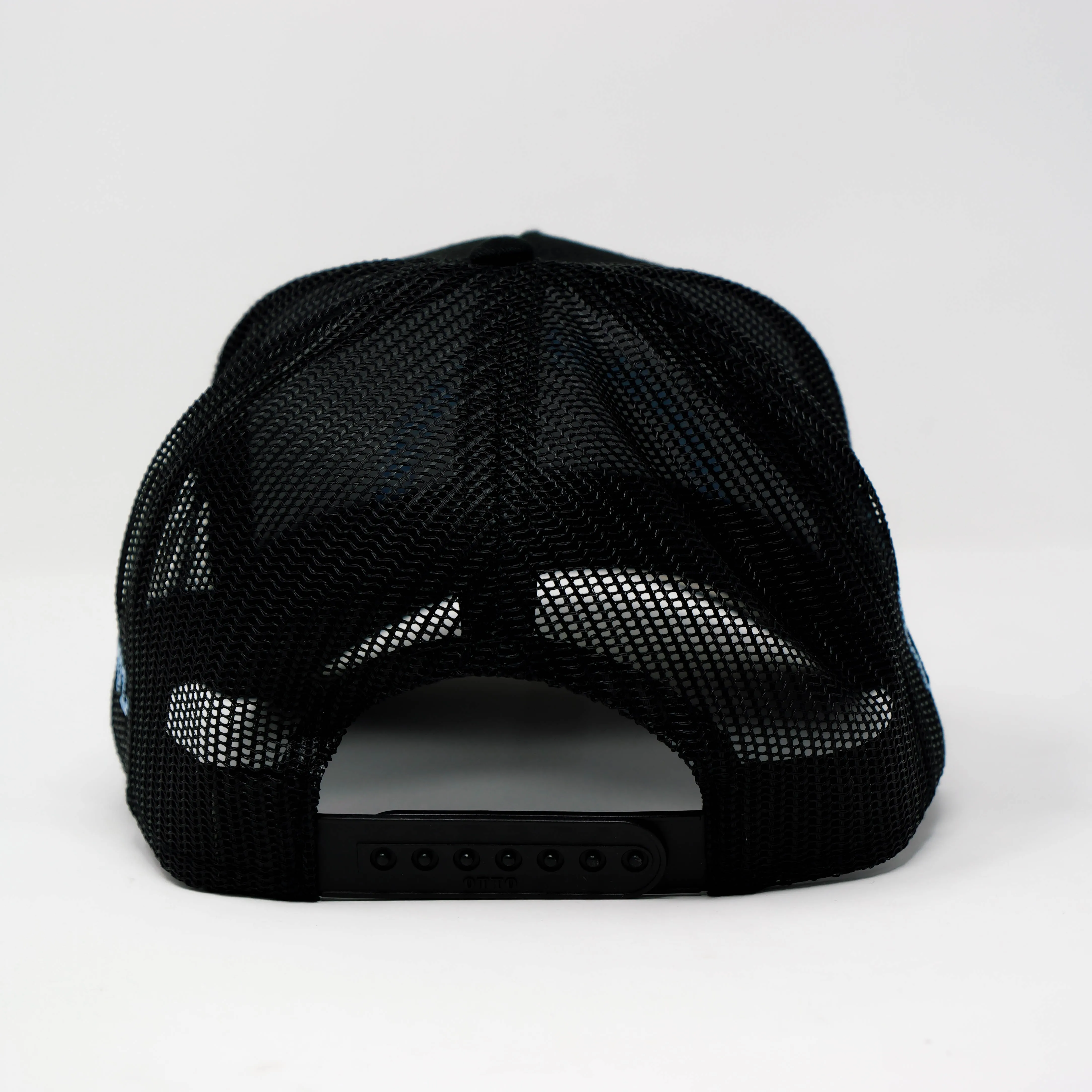 ENDURE TRUCKER HAT BLACK/BLUE