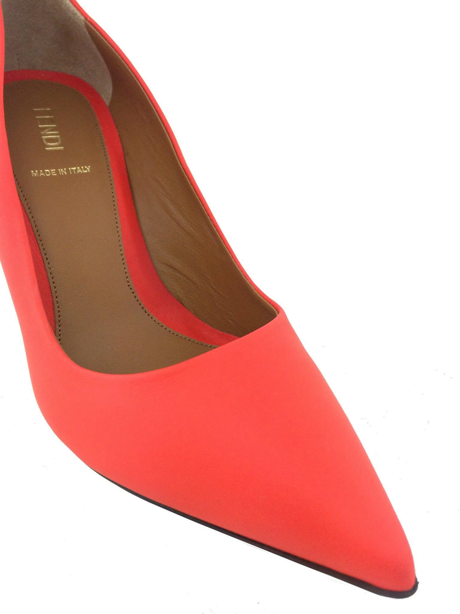 Fendi Anne Leather Point Toe Pumps Size 7.5 NEW