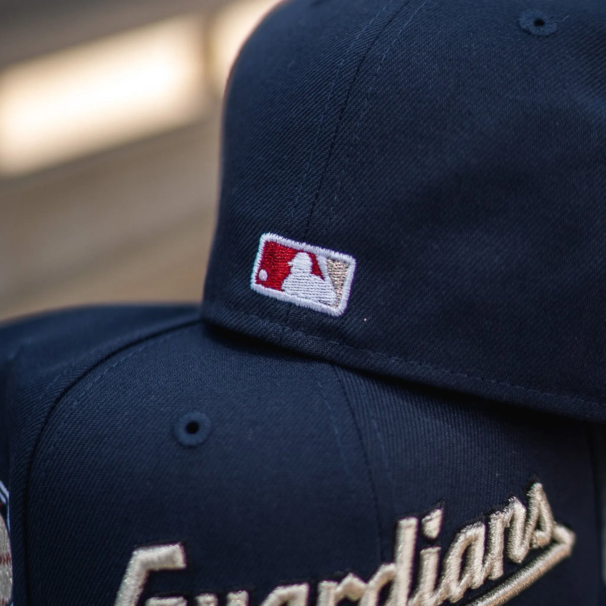 New Era Cleveland Guardians Good Grey UV (Navy/Black)