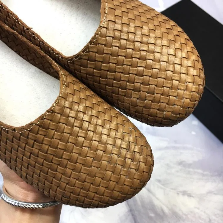 Summer New Flat Hand-Woven Leather Shoes