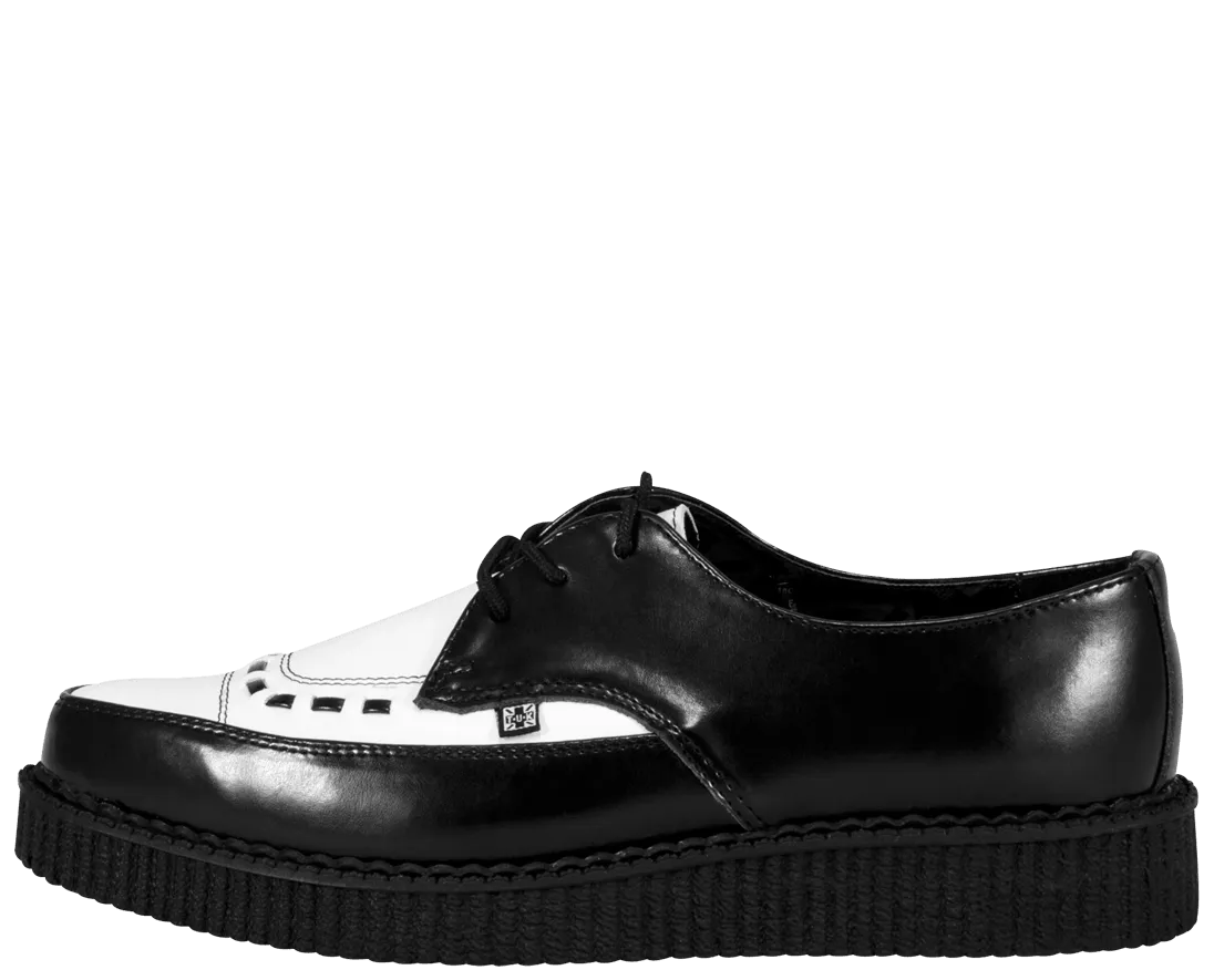 TUK-A8140-Black-White-Size 8-Clearance